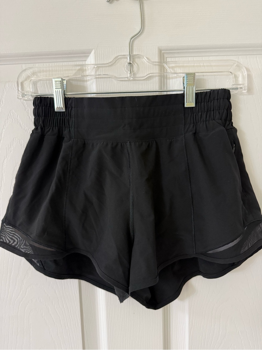 Lululemon Hotty-Hot High Rise Lined Short, Size 4